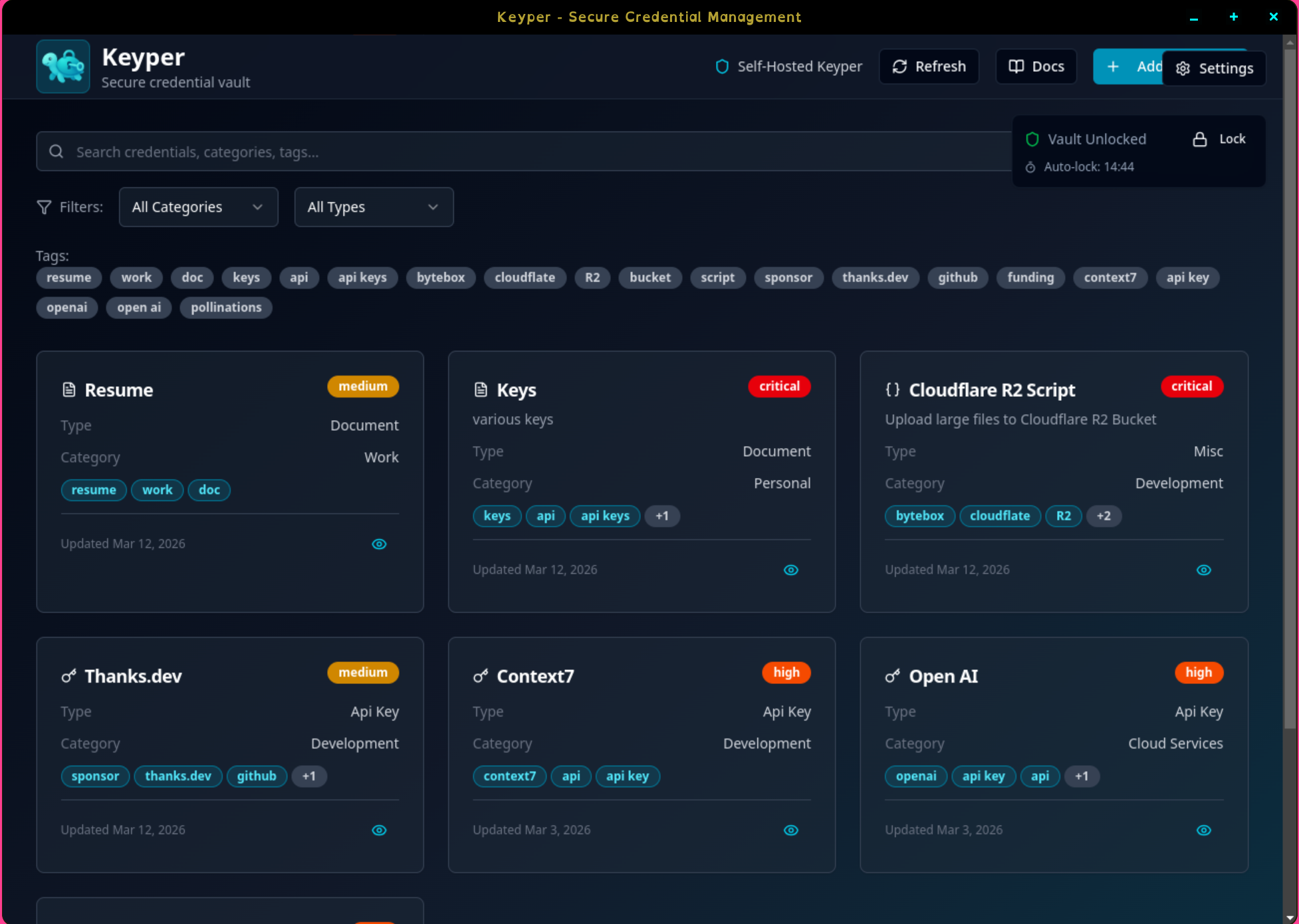 Keyper v1.1.1 dashboard with saved credentials